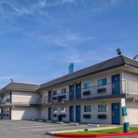 阿纳海姆6号汽车旅馆 - 富勒顿东 外观 照片